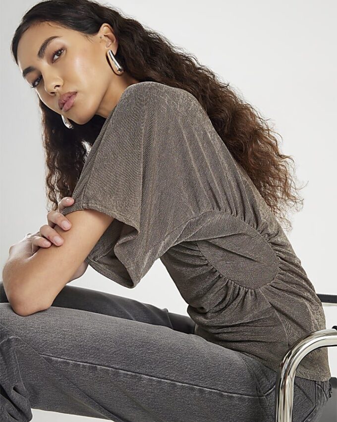 Beige Short Sleeve Ruched Waist Slinky Top
