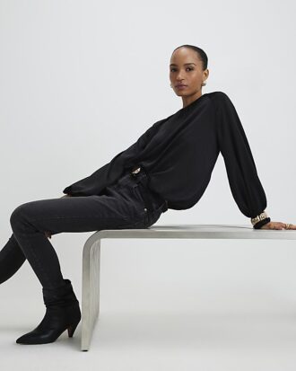 Black Bubble Hem Blouse