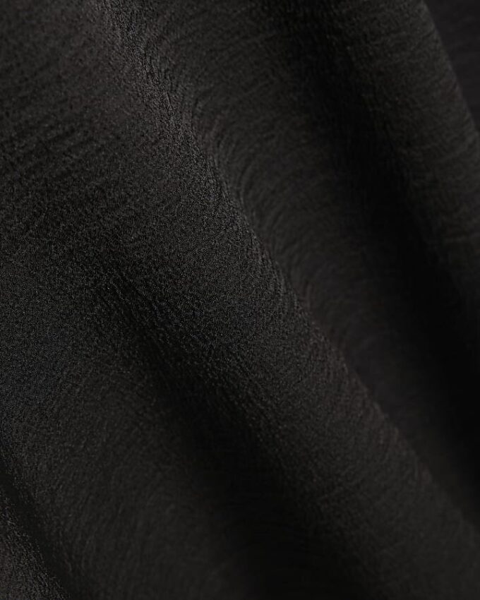 Black Bubble Hem Blouse