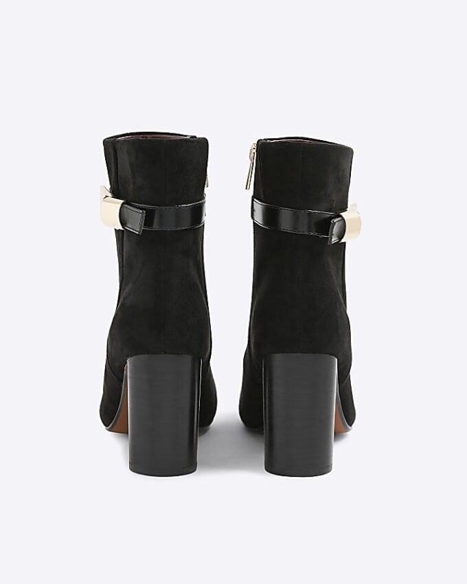 Black Faux Suede Round Heel Buckle Boots