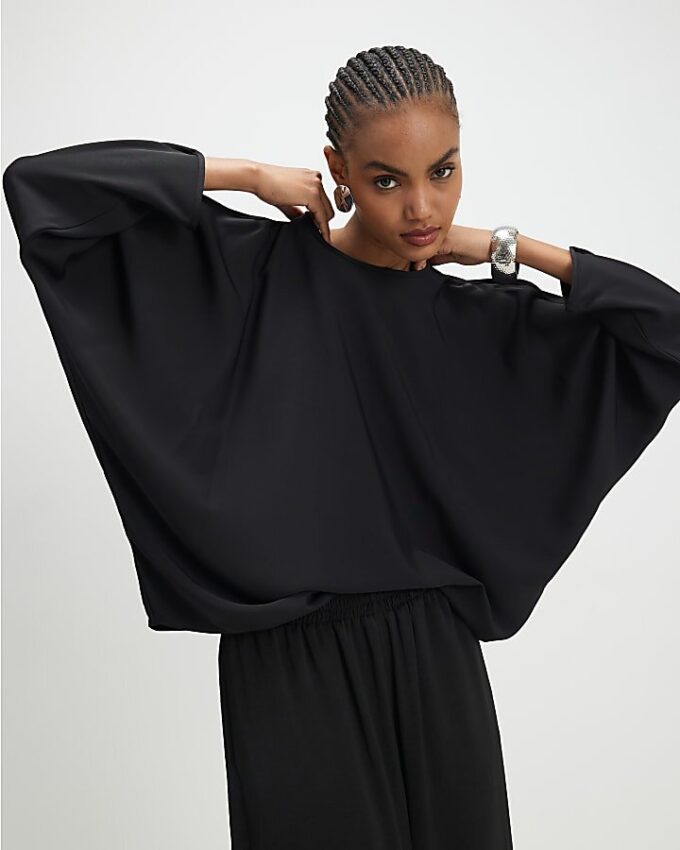 Black Long Sleeve Batwing Top