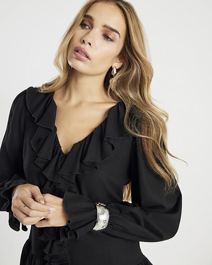 Black Long Sleeve Ruffle Blouse