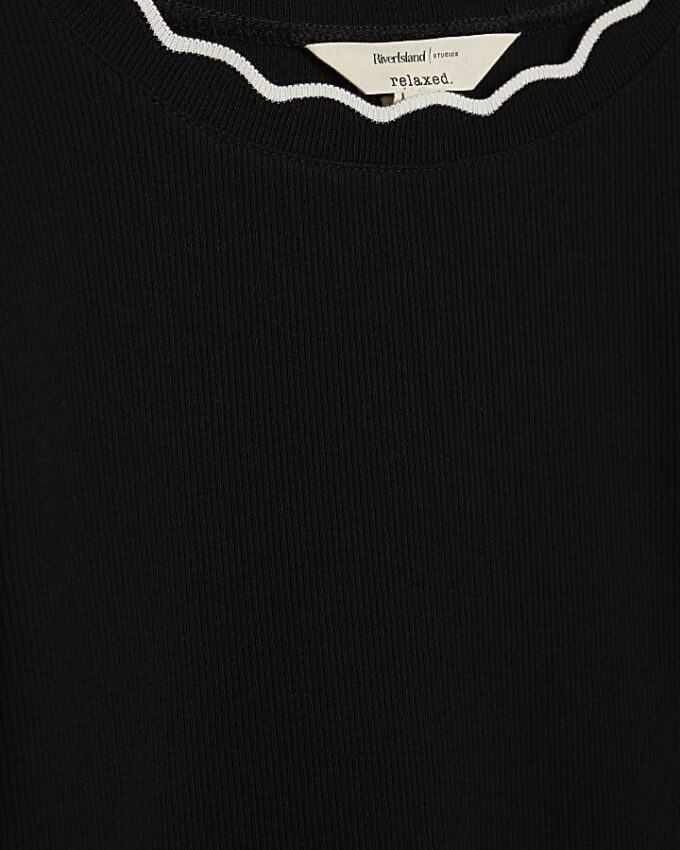 Black Long Sleeve Scallop Trim Top