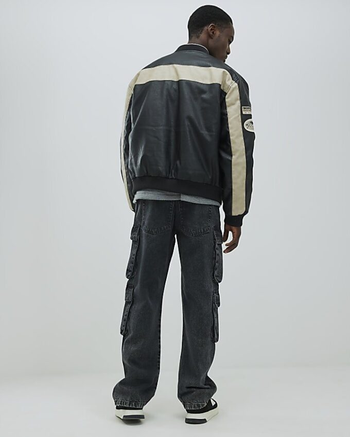 Black Loose Fit Cargo Jeans