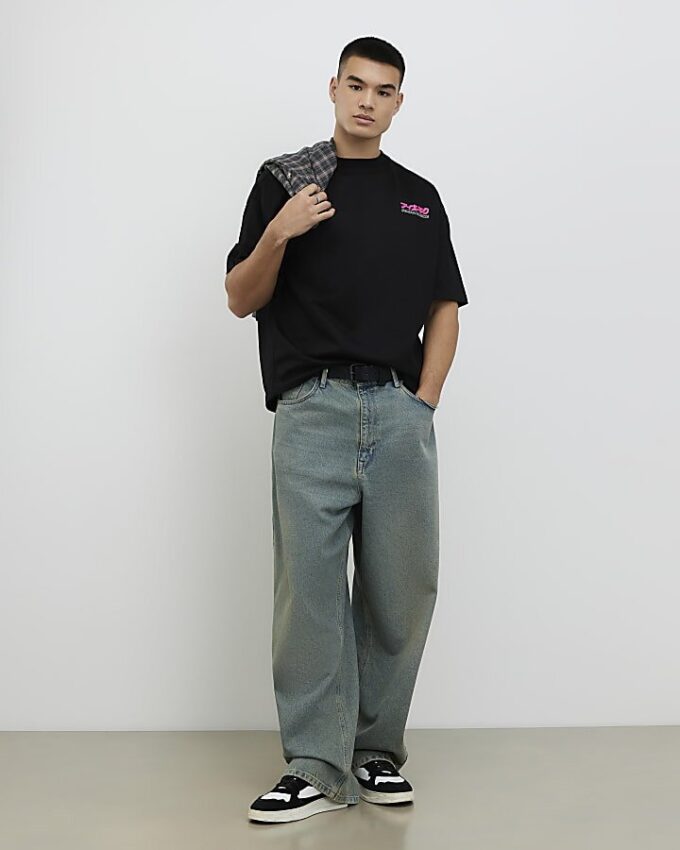 Black Oversized Fit Japanese Car T-Shirt