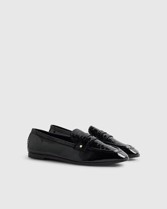 Black Scallop Edge Patent Loafers