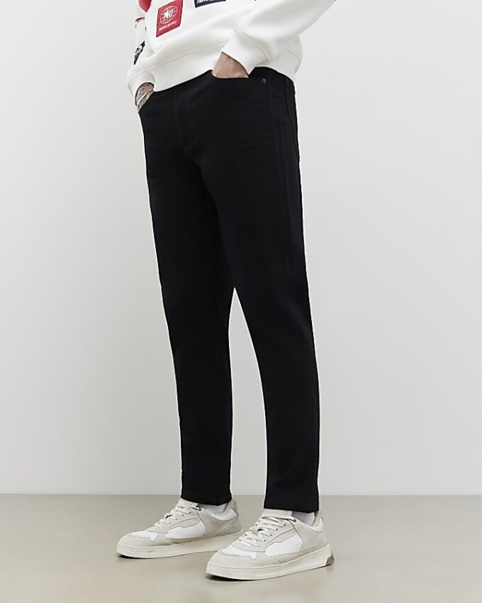 Black Tapered Fit Jeans