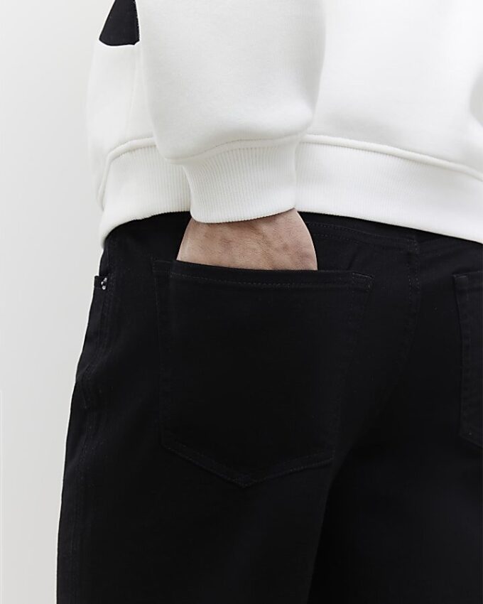 Black Tapered Fit Jeans