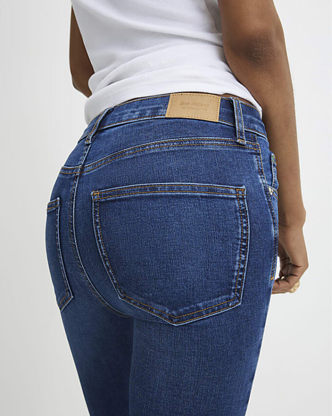 Blue Skinny Fit Capri Jeans
