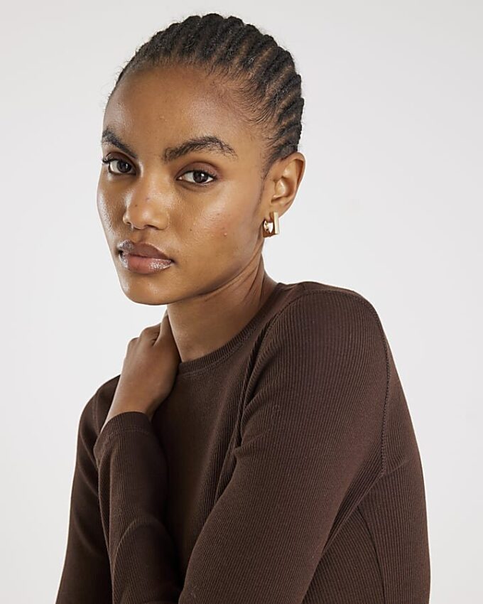 Brown Long Sleeve Ribbed Crew Neck Top