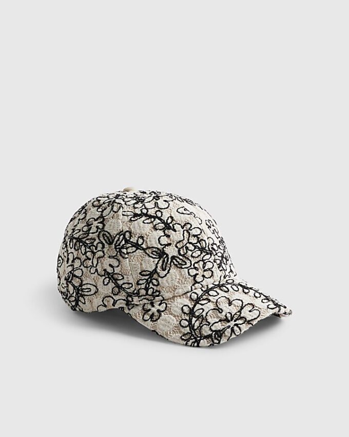 Cream Floral Crochet Cap