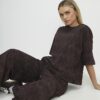 Petite Brown Premium Crinkle Boxy T-shirt
