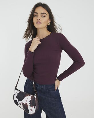 Red Long Sleeve Scallop Trim Top