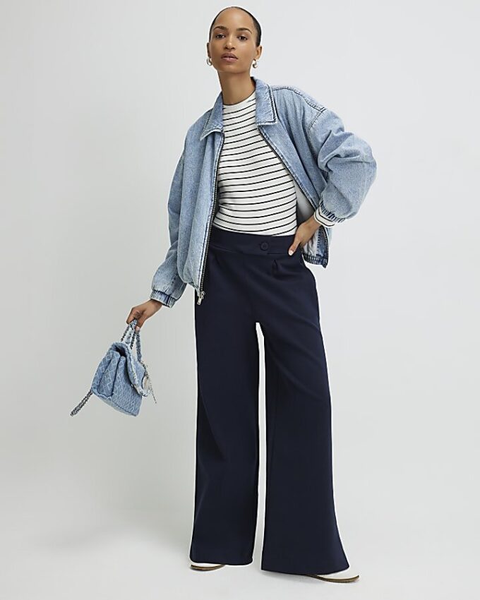 White Crew Neck Ribbed Stripe Top