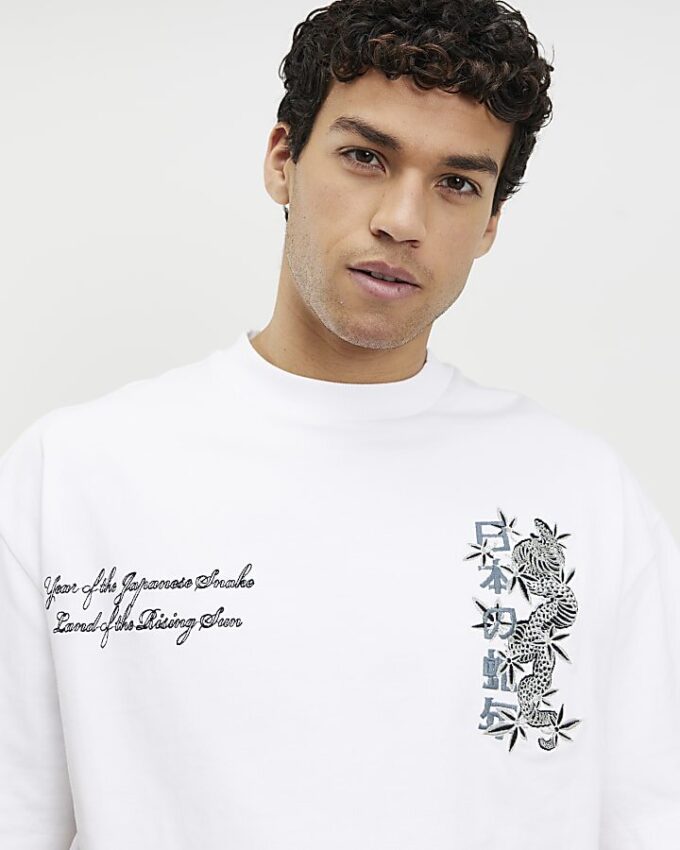 White Oversized Fit Japanese Snake T-shirt